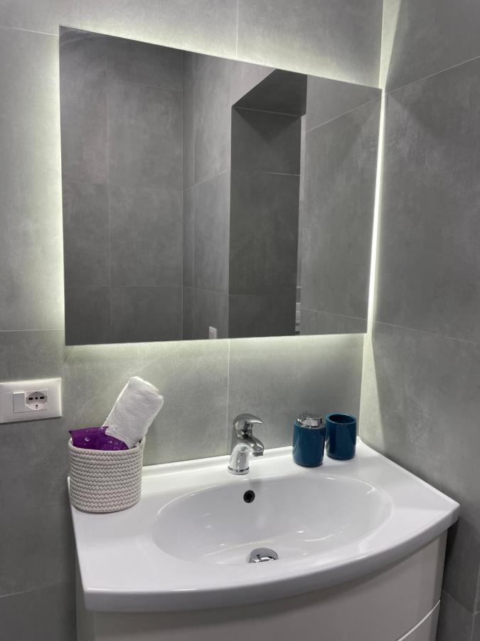 Lovely Apartment Тирана Экстерьер фото